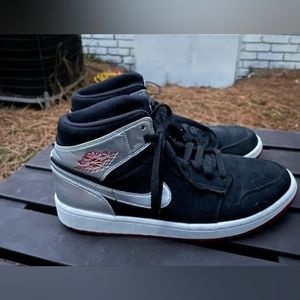 Used Air Jordan 1 Mid sz 8.5